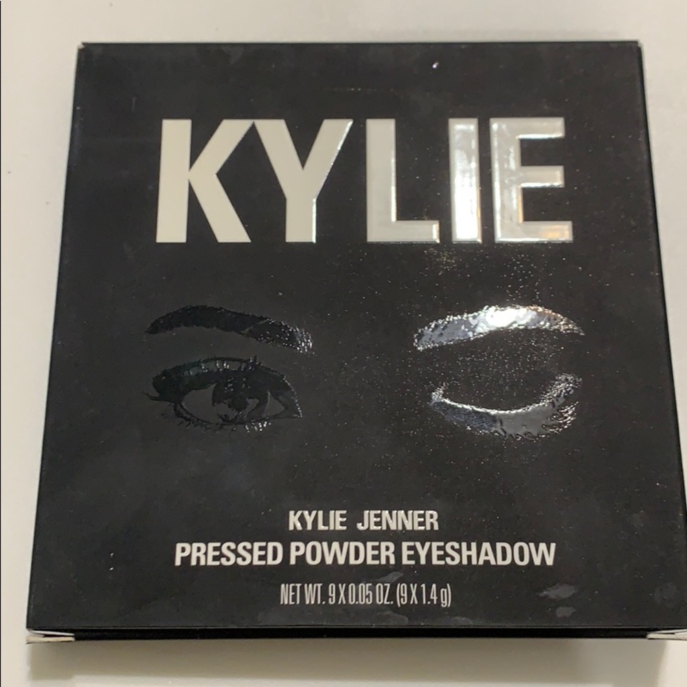 Kylie Cosmetics Eyeshadow Pallet
